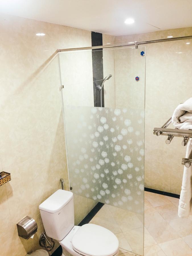 Tran Gia - Lang Ha Hotel Ханой Экстерьер фото